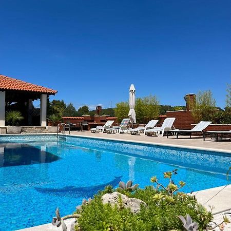 Gorana Apartman With Swimming Pool Lägenhet Jelsa  Exteriör bild
